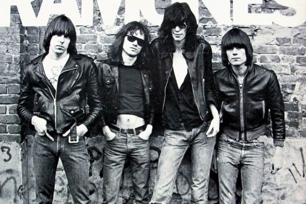 Musicaparanavidad-The_Ramones