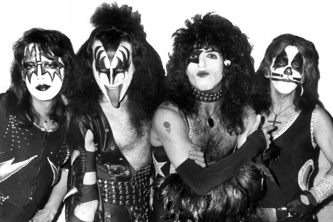 kiss2