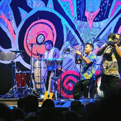 Expo Mamiña: Entre chusca, Los Kjarkas y Chico Trujillo