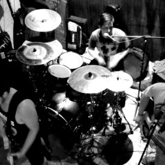 “El espejo” primer EP de Los Monchos