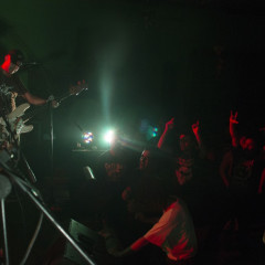 [Review] Noche de punk-nostalgia (sáquese la polera antes pueh)