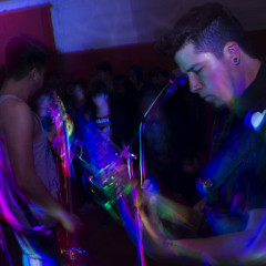 [FOTOS] Estridencia under en Anita Rock